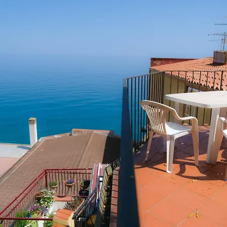 Appartamenti Giudecca - By Vacation Service * Cefalu